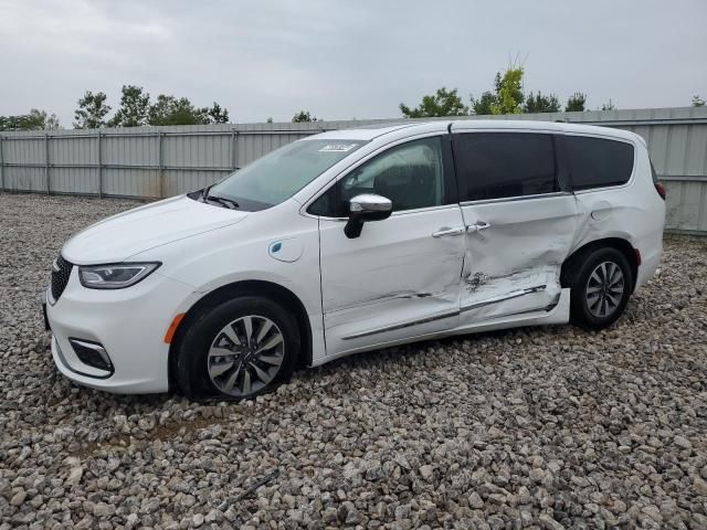 2023 Chrysler Pacifica Hybrid Limited