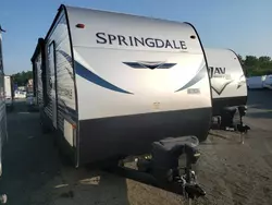 Salvage trucks for sale at Cahokia Heights, IL auction: 2021 Keystone Springdale