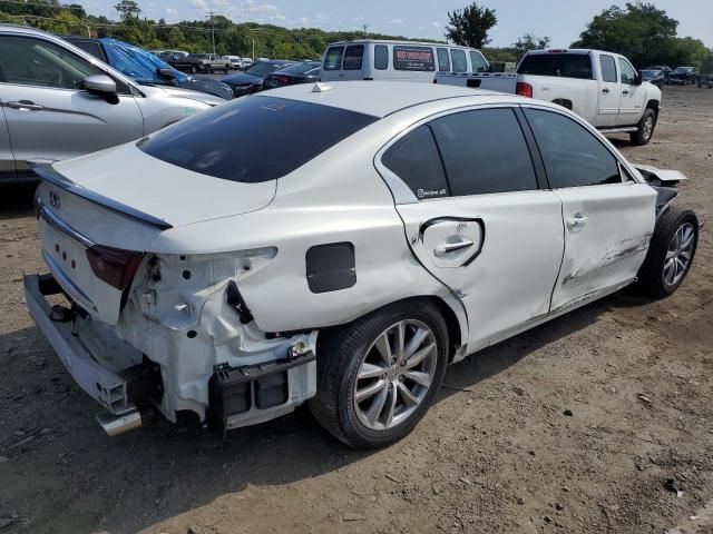 2015 Infiniti Q50 Base