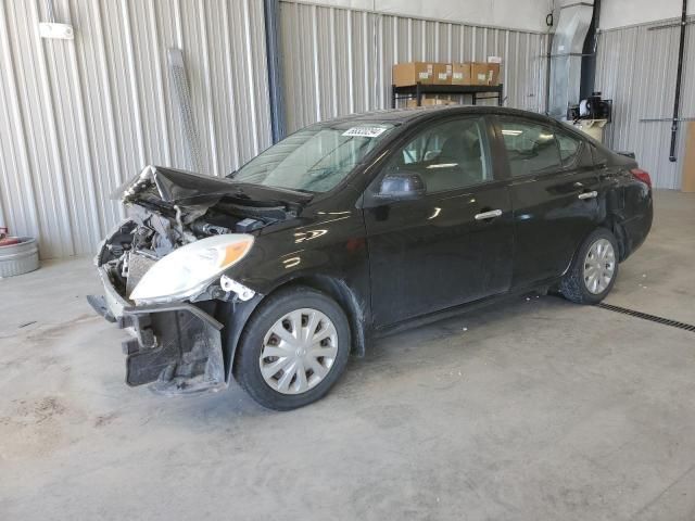 2013 Nissan Versa S