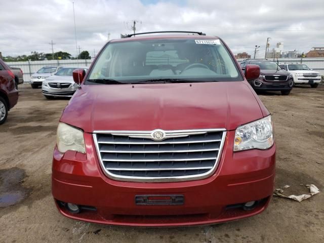 2010 Chrysler Town & Country Touring