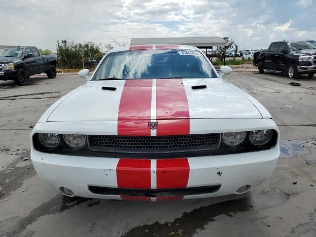 2013 Dodge Challenger SXT