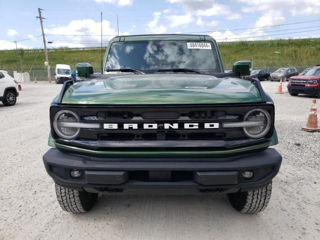 2022 Ford Bronco Base