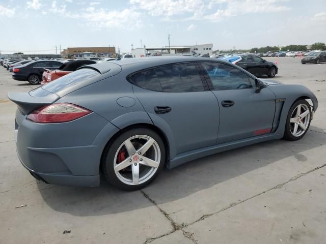 2012 Porsche Panamera 2