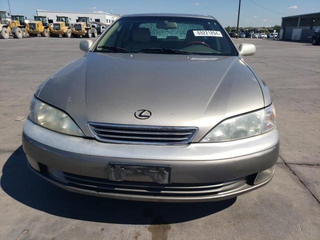 2000 Lexus ES 300