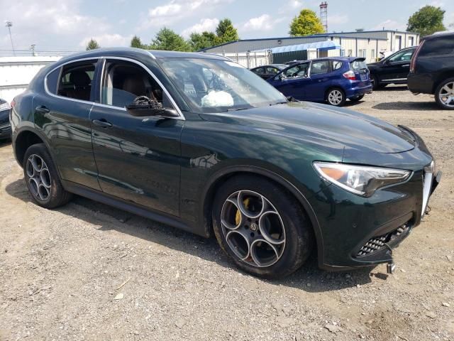 2019 Alfa Romeo Stelvio TI