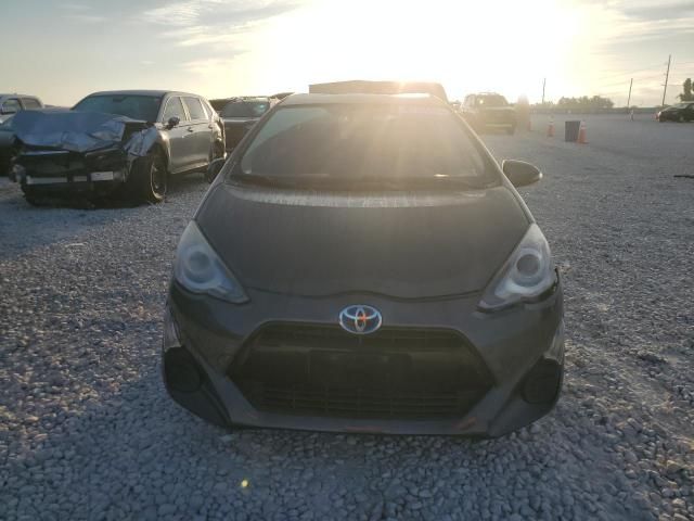 2016 Toyota Prius C