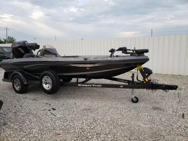 2021 Land Rover Bass Boat