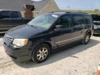 2009 Chrysler Town & Country Touring