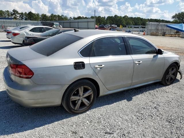 2013 Volkswagen Passat SE