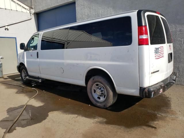 2022 Chevrolet Express G3500 LS