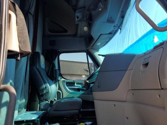 2016 Freightliner Cascadia 125