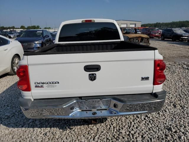 2005 Dodge Dakota Quad SLT