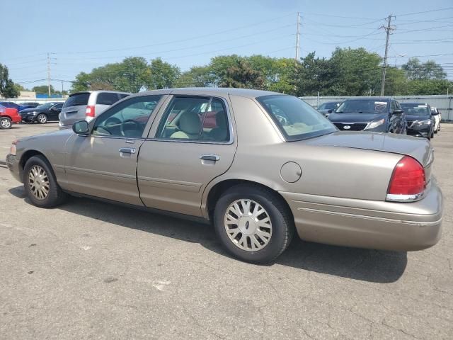 2005 Ford Crown Victoria LX