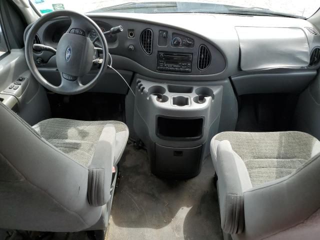 2003 Ford Econoline E250 Van