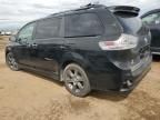 2016 Toyota Sienna SE