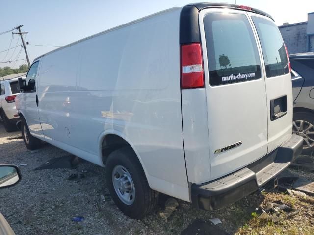 2021 Chevrolet Express G2500