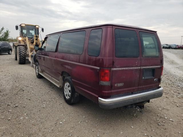 2004 Ford Econoline E350 Super Duty Wagon