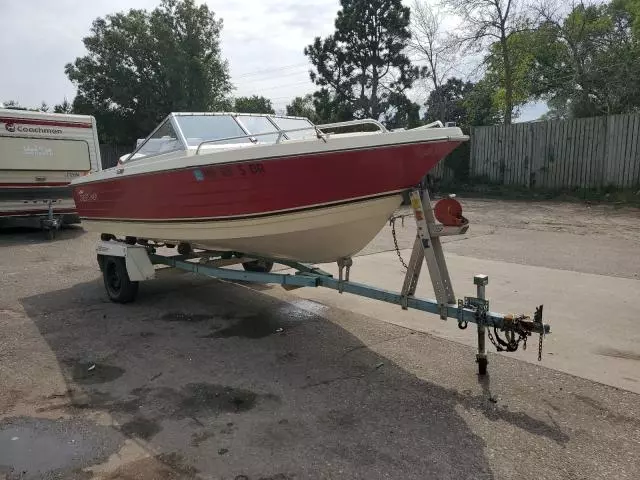 1977 Crestliner Savannah