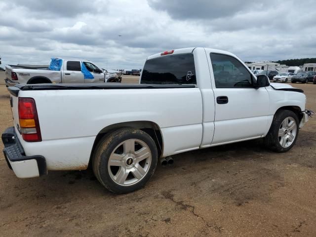 2000 Chevrolet Silverado C1500