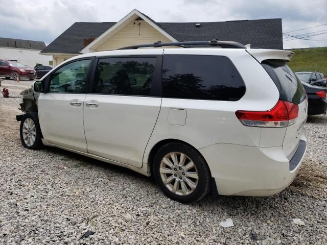 2013 Toyota Sienna XLE