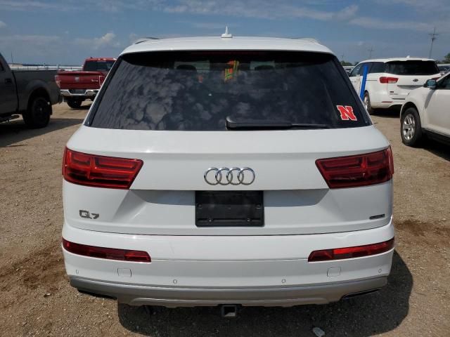 2019 Audi Q7 Premium Plus