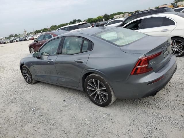 2021 Volvo S60 T5 Momentum