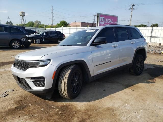 2024 Jeep Grand Cherokee Laredo