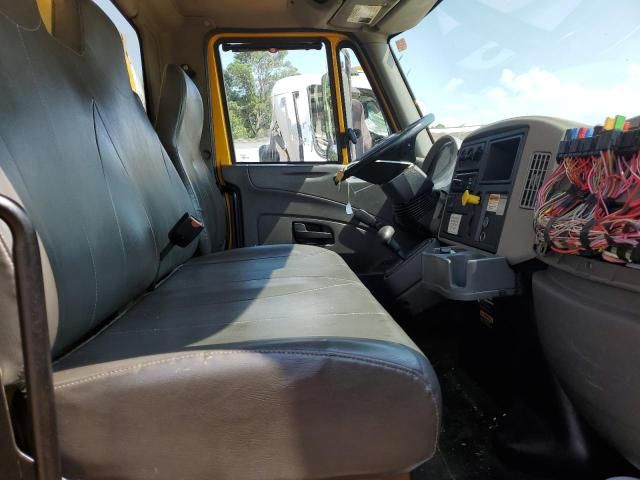 2018 International 4000 4300