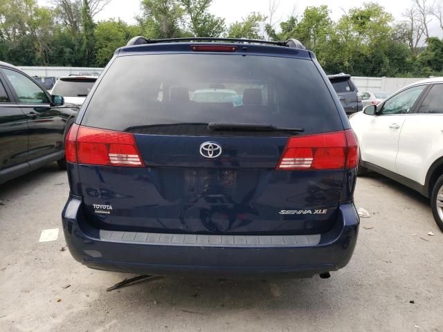 2004 Toyota Sienna XLE