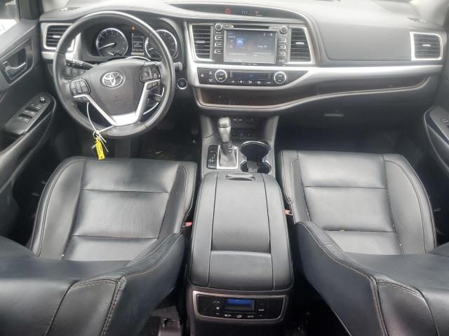 2019 Toyota Highlander SE