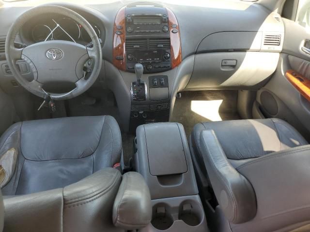 2007 Toyota Sienna XLE