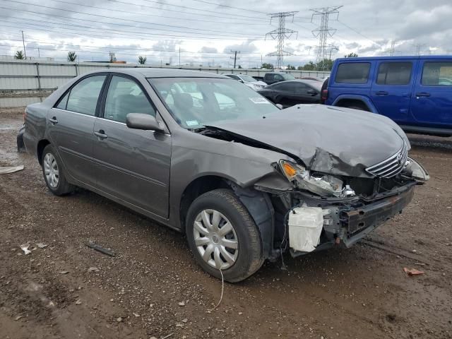 2005 Toyota Camry LE