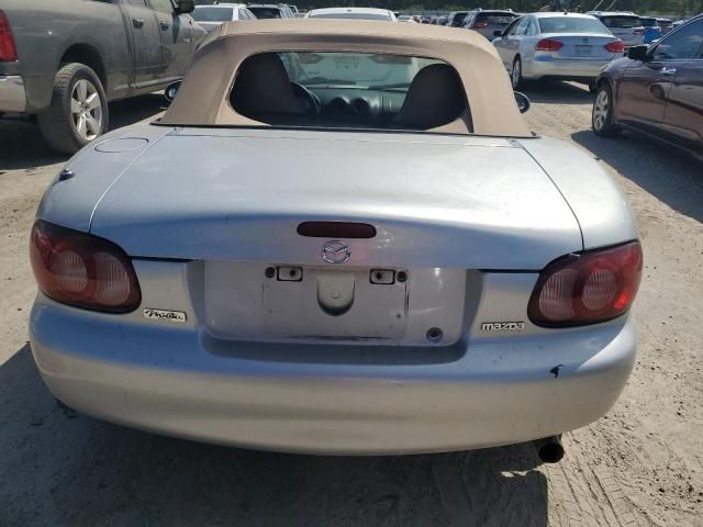 2001 Mazda MX-5 Miata Base