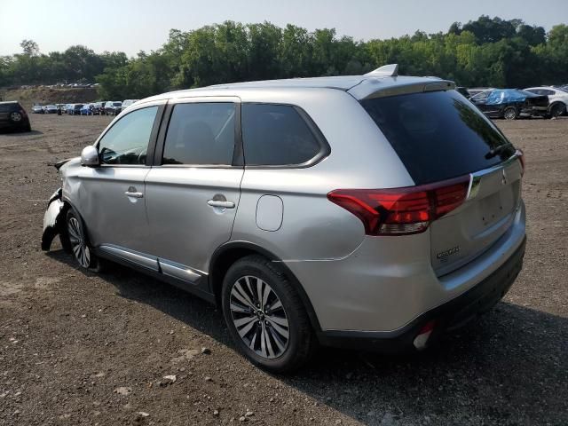 2019 Mitsubishi Outlander SE