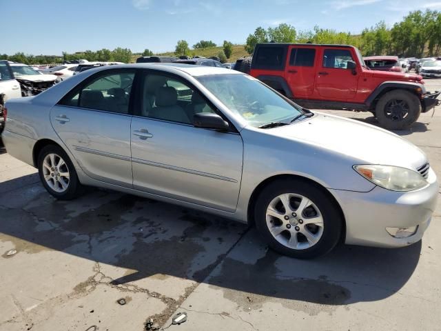 2005 Toyota Camry LE