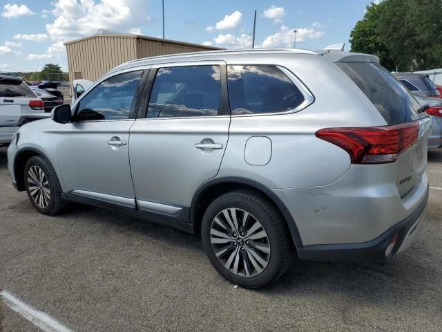 2019 Mitsubishi Outlander SE