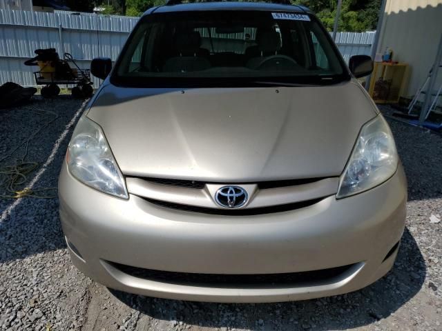 2007 Toyota Sienna CE