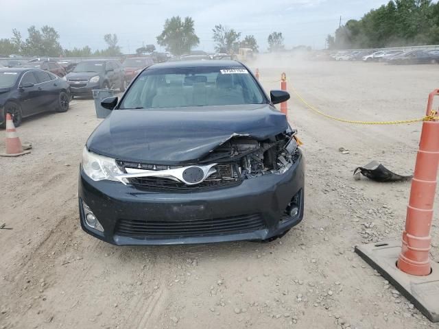 2014 Toyota Camry Hybrid