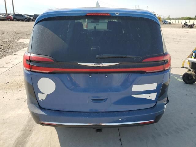 2022 Chrysler Pacifica Hybrid Touring L