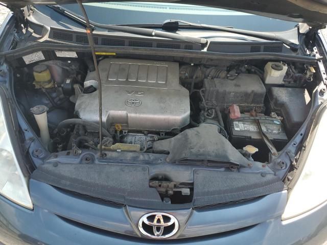 2009 Toyota Sienna XLE