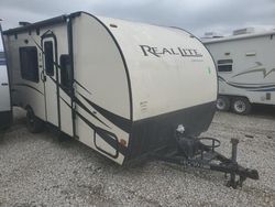 2015 Palomino Puma Serie en venta en Des Moines, IA