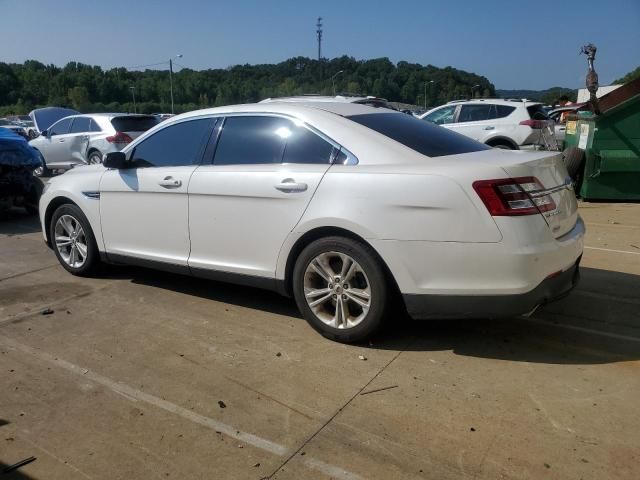 2015 Ford Taurus SEL