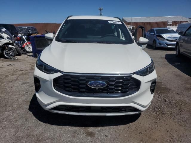 2024 Ford Escape ST Line Elite