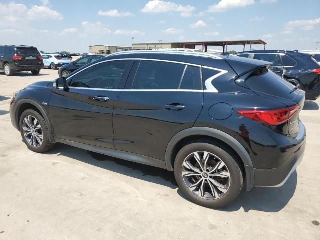 2017 Infiniti QX30 Base