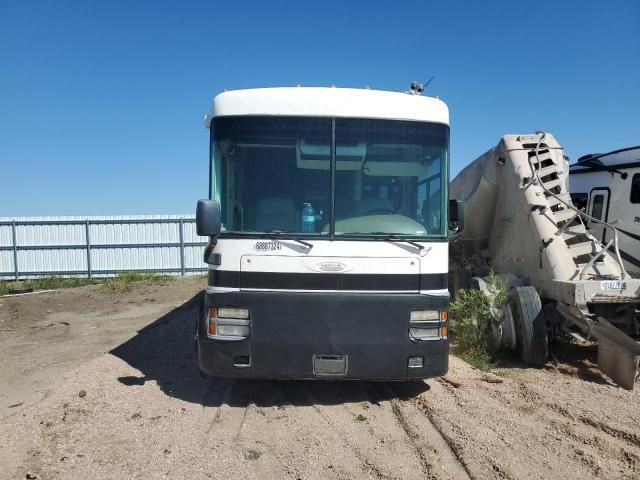 2002 Freightliner Chassis X Line Motor Home