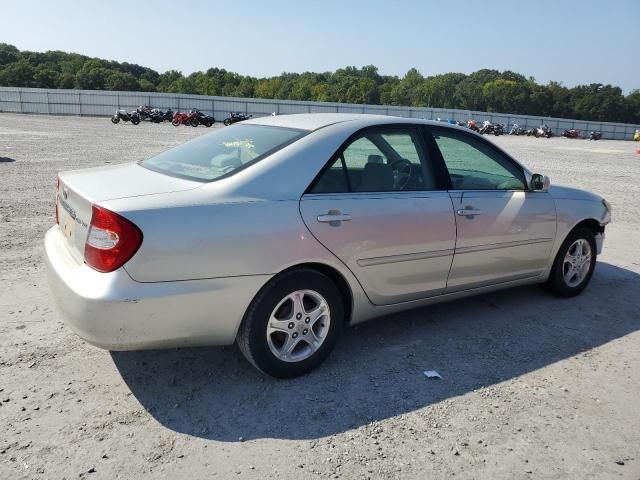 2004 Toyota Camry LE