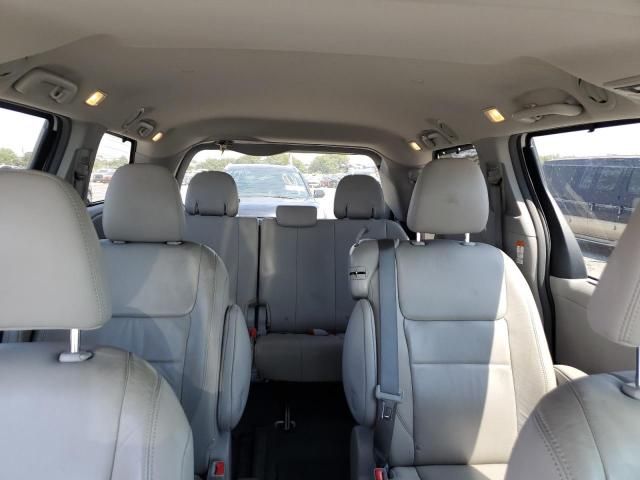 2015 Toyota Sienna XLE