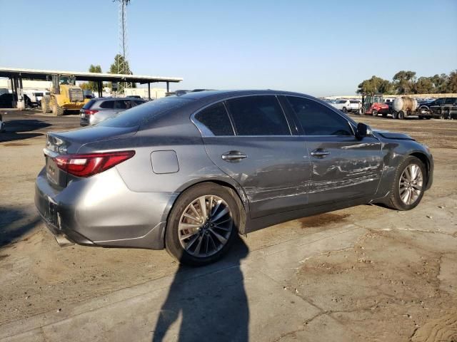 2018 Infiniti Q50 Luxe