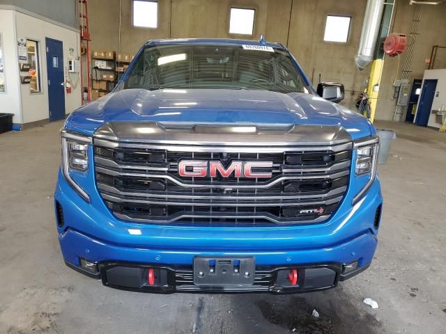 2022 GMC Sierra K1500 AT4